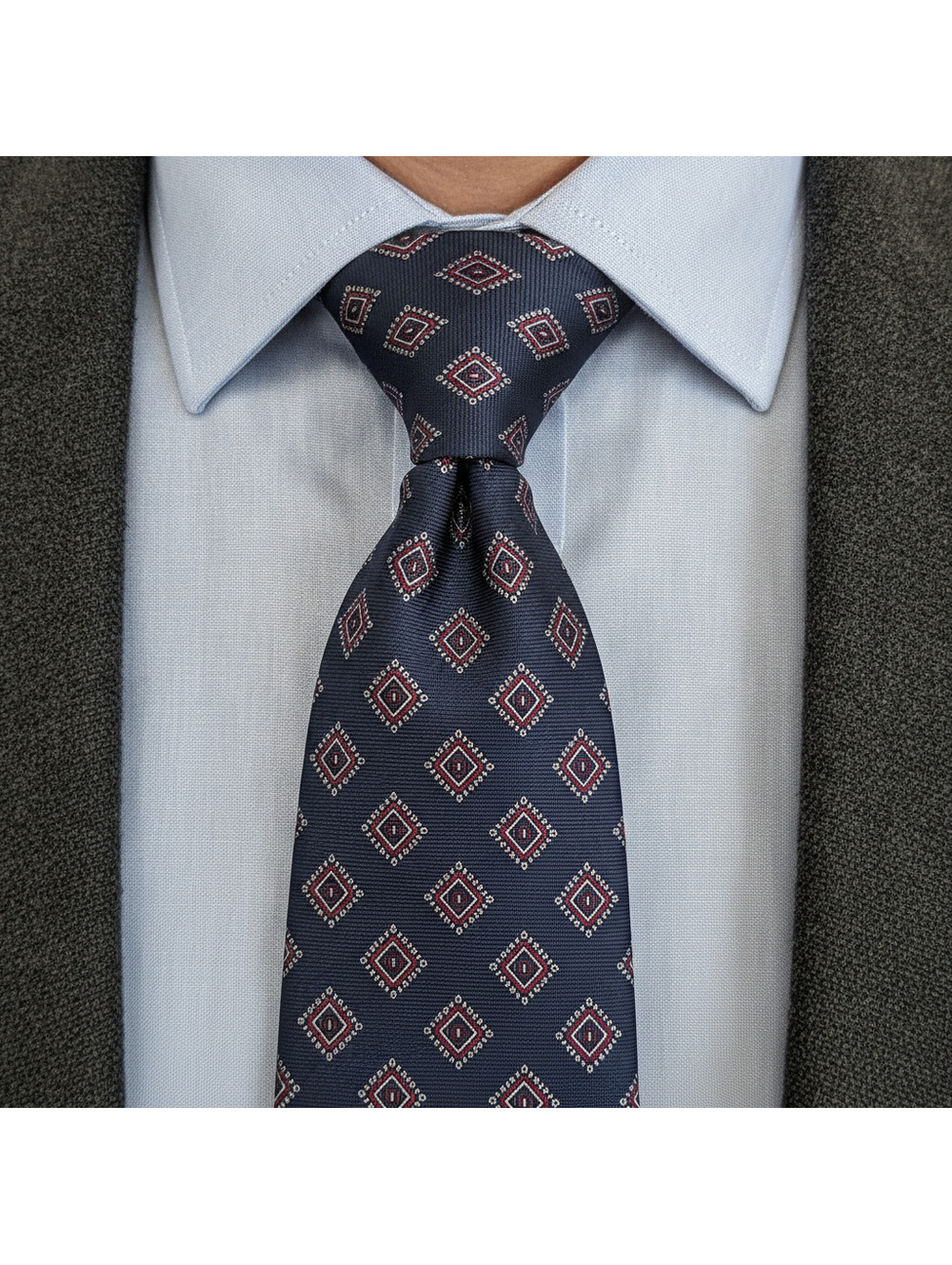Christian Dior Monsieur Navy Blue Silk Tie with Geometric Pattern